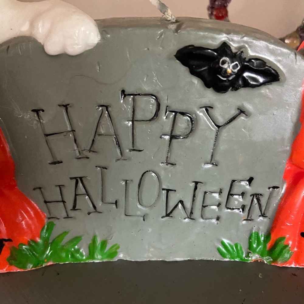 Vintage Halloween Wax Candle - Picture 3 of 6